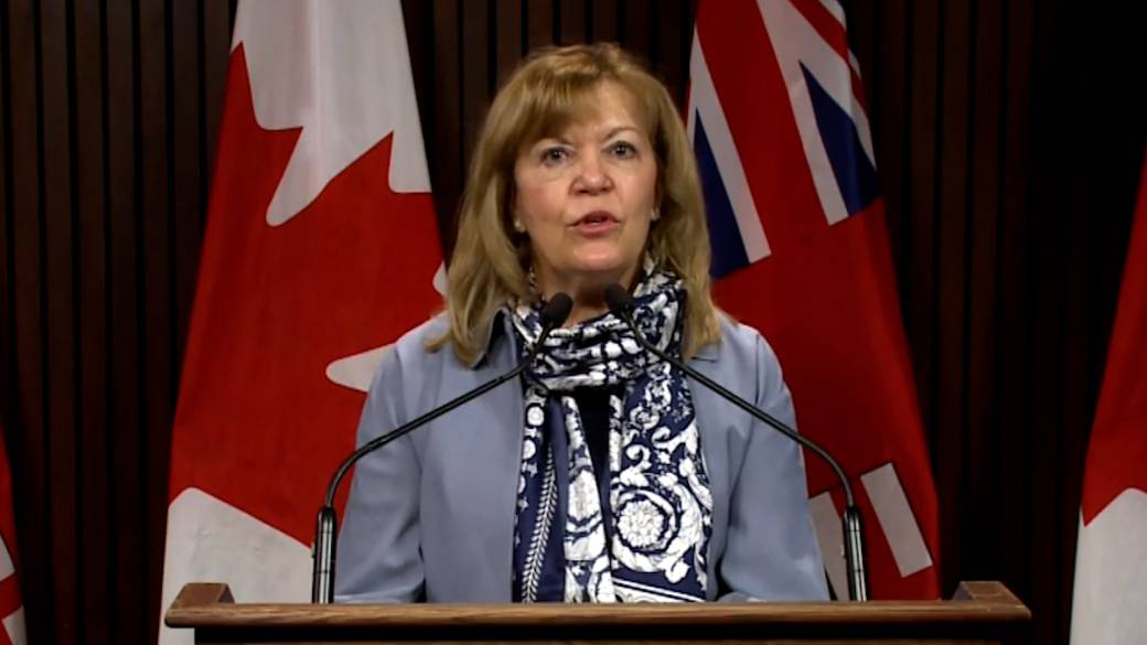 Click to play video: '' Unacceptable 'for doctors to spread COVID-19 vaccine misinformation: Ontario health minister'