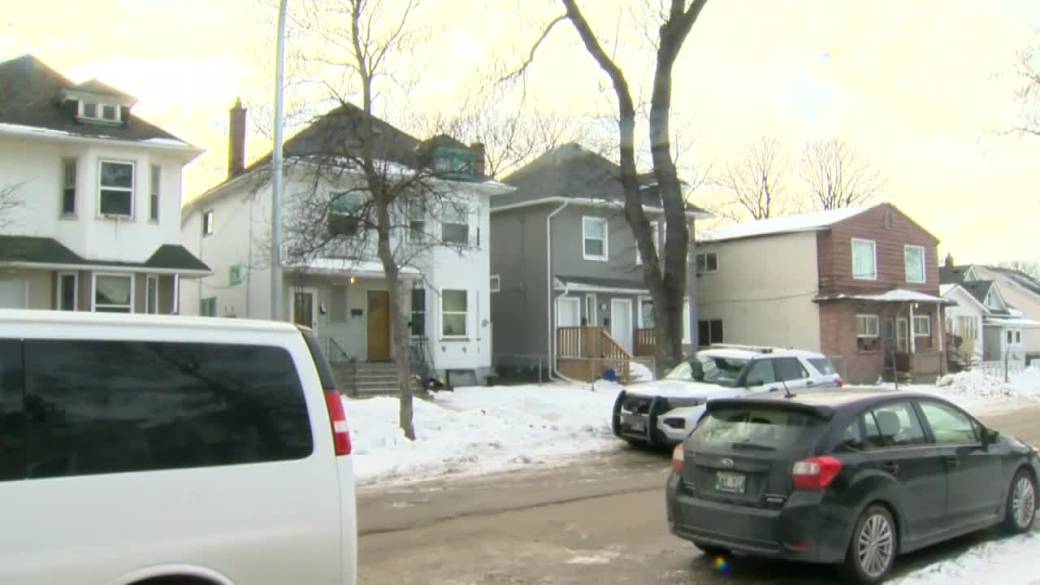 Click to play video: 'Police investigate 42nd Winnipeg homicide in 2021'
