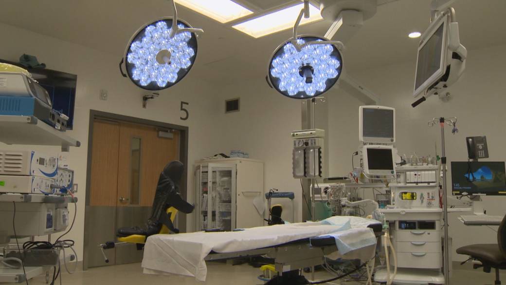 Click to play video: 'Families growing frustrated as non-urgent surgeries remain stalled'