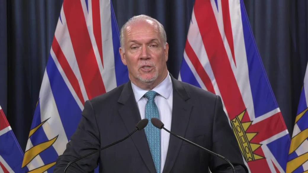 Click to play video: 'BC Premier John Horgan says restaurants that don't follow the rules will face consequences'