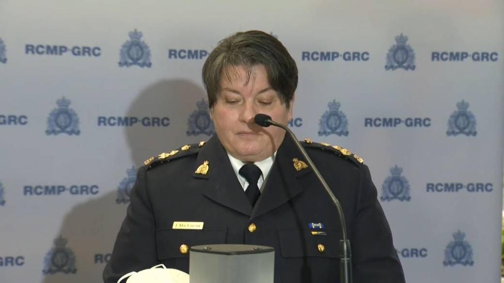 Click to play video: 'Four people found dead were victims: Manitoba RCMP Assistant Commissioner Jane MacLatchy'