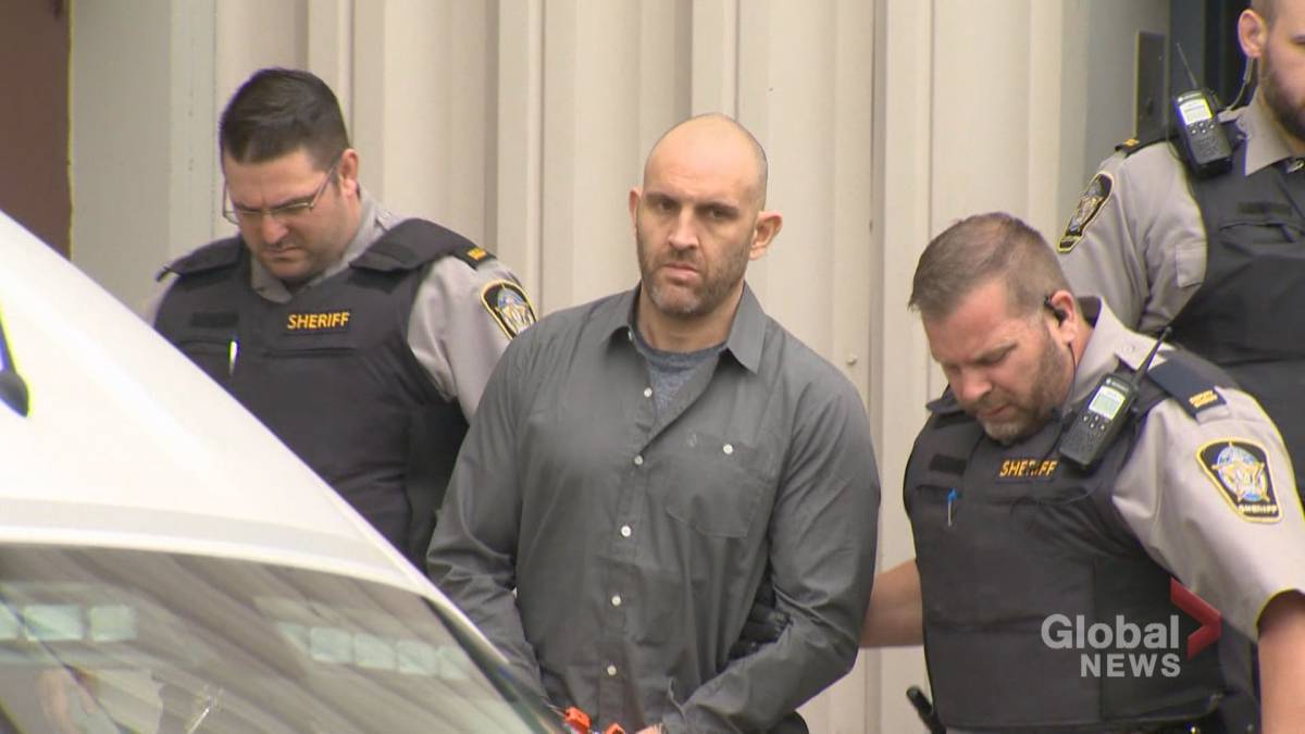 Click to play video: '46 -year-old Halifax man pleads guilty to manslaughter '