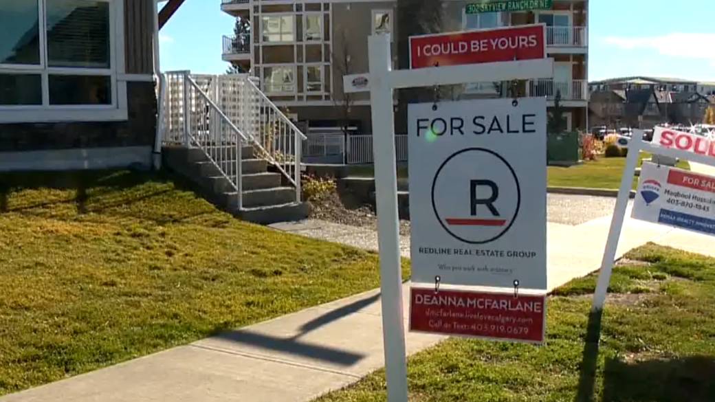 Click to Play Video: 'How Domestic Investors Are Boosting Canada's Real Estate Market'