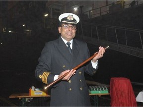 Captain Felino D'Souza won the Golden Head Staff. The Quebec Express container ship was the first high seas vessel to cross the downstream boundary of the Port of Montreal in 2022.