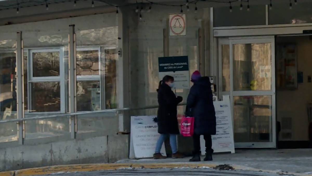 Click to play video: 'Quebec CHSLD residents confined once again as COVID cases rise'
