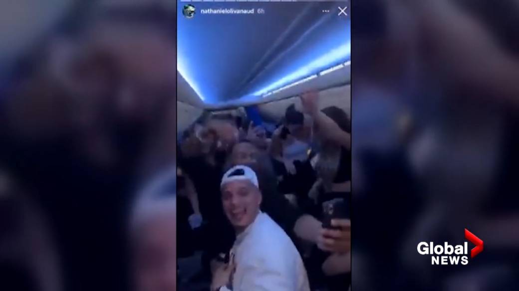 Click to play video: 'Sunwing party organizer said he did what he could to ensure safety of passengers'