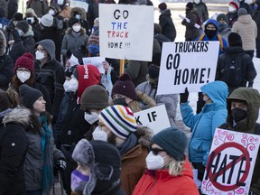 OTTAWA -- Counter protestors of the anti vaccine mandate protests continuing in downtown Ottawa on Saturday, Feb. 5, 2022 -- . ERROL MCGIHON, Postmedia