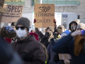 OTTAWA -- Counter protestors of the anti vaccine mandate protests continuing in downtown Ottawa on Saturday, Feb. 5, 2022 -- . ERROL MCGIHON, Postmedia