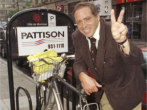 Robert “Bicycle Bob” Silverman was triumphant in 1998 when the city of Montreal finally installed bike racks along Ste-Catherine St. W. Hundreds of racks were installed in Montreal, but Ste-Catherine merchants had objected to them.
