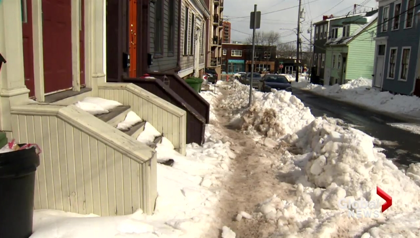 Click to play video: 'Frustration grows in Halifax over slippery sidewalks'