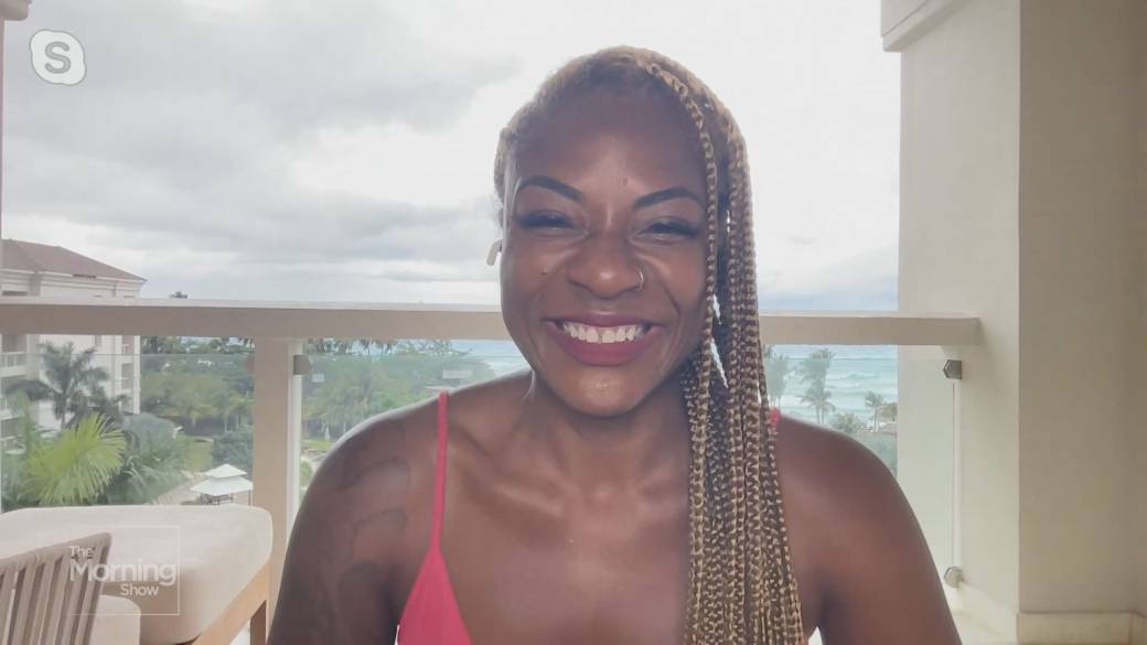 Click to play video: 'Jully Black opens up about the Black change makers in her life.'