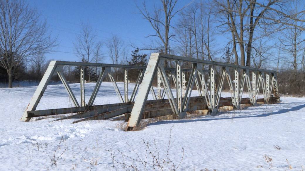 Click to play video: 'If you're in the market for a bridge, Tyendinaga Township east of Belleville Ontario may just have the crossing for you.'