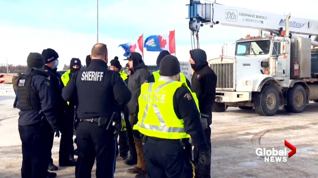 Click to play video: 'Alberta First Nation says response to Coutts blockade shows Bill 1 is' racially profiled ''