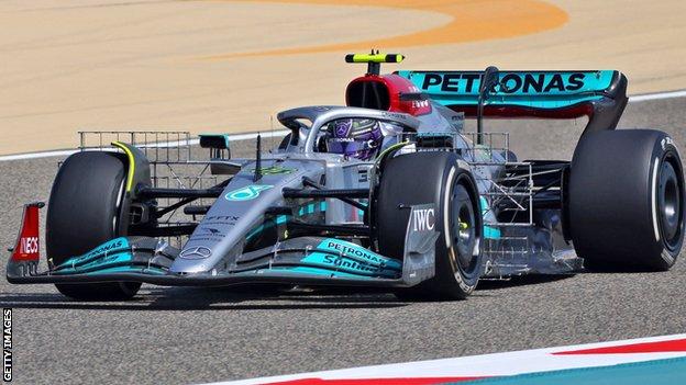 Mercedes at F1 testing in Bahrain