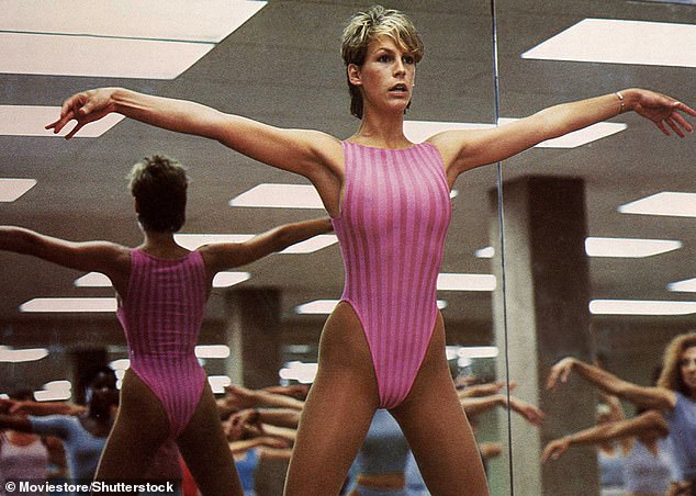 Bombshell : l'actrice vue dans le film Perfect de 1985 exhibant sa silhouette athlétique