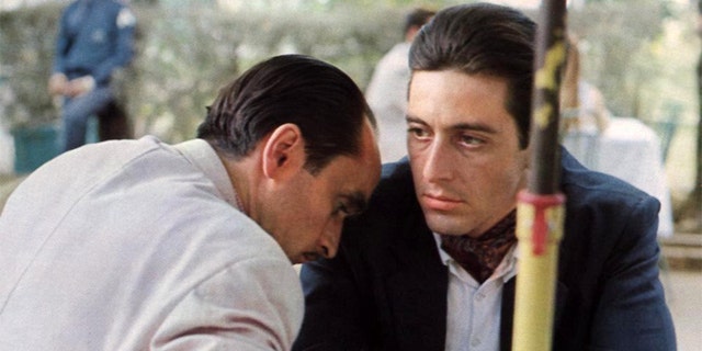 Al Pacino est devenu une superstar après son rôle de Michael Corleone dans "Le parrain" séries de films.