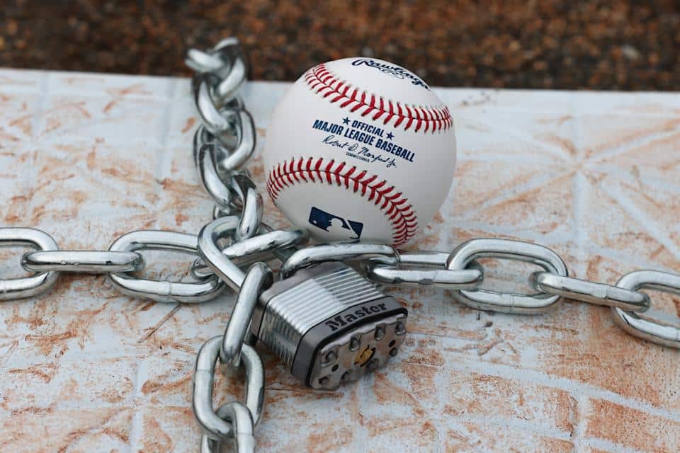 Les propriétaires de l'équipe MLB et les joueurs ont conclu un accord pour mettre fin au lock-out qui permettra une saison de 162 matchs.  (Photo de Rich Graessle/Icon Sportswire via Getty Images)