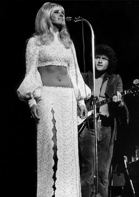 The Poppy Family (Susan Jacks and Terry Jacks) are introduced in August 1972. Photo: George Diack/Vancouver Sun.