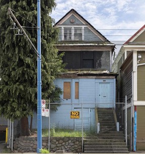 This home at 526 East Cordova Street sold for $1,149 million.