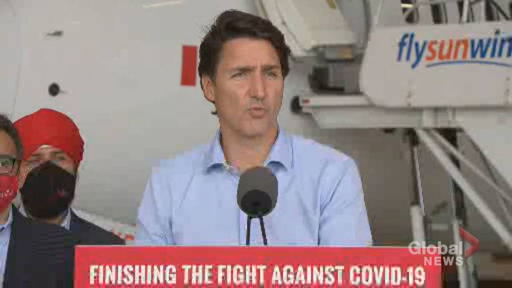 Click to play video: 'Canada Elections: Trudeau says Liberals are working to end blood donation restrictions for gay men'