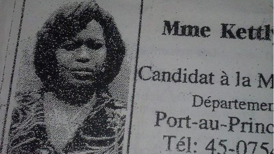 The black and white photo of Kettly Excellent, next to it we can read in particular: Mrs. Kettly candidate for mayor.