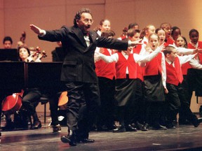 Boris Brott conducts the McGill Chamber Orchestra and a chorus of students on April 19, 2000.
