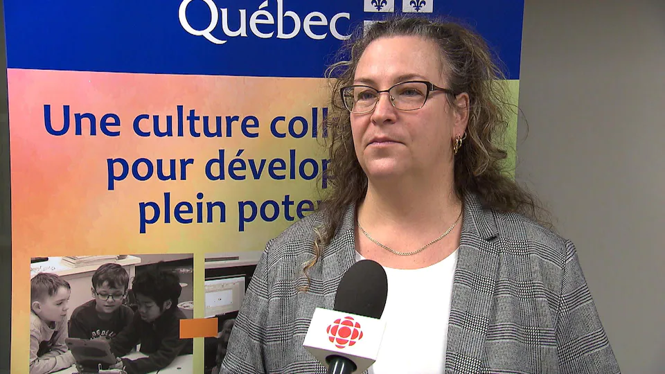 Patricia Lavoie accorde une entrevue à Radio-Canada.