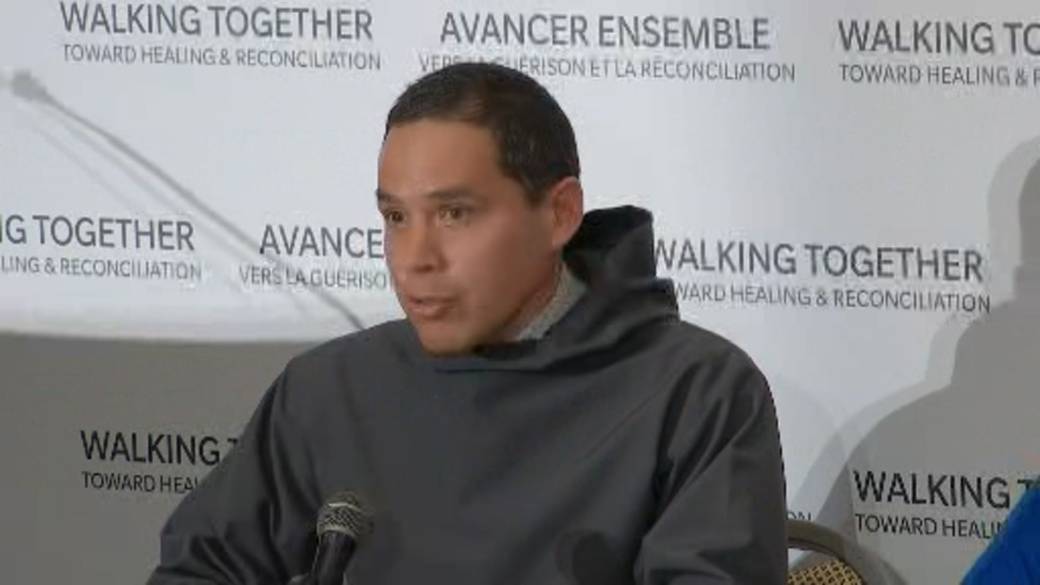 Click to play video: 'Inuit delegation leader outlines list of requests for Pope Francis'