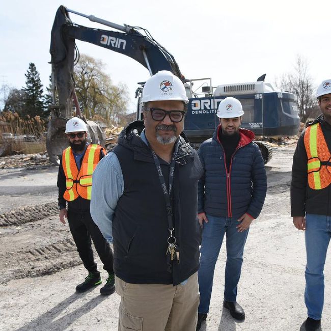 Demolition of the old Pine Ridge Motel and Scoops Ice Cream Shop began on Monday, April 18.  CEO Majid Hamid, with development managers Safdar Younus, Nakul Roy and Rishabh Sharma of Monde Development Group, plan to build a six-story, 89-unit condominium.  build
