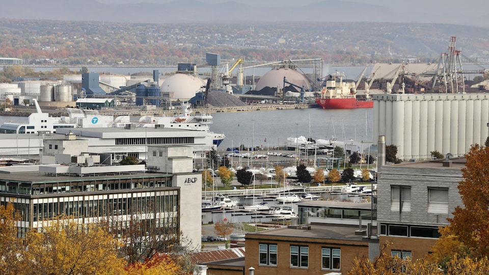 The port of Quebec.
