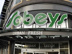 Sobeys has been using replacement workers illegally at its Terrebonne warehouse, an administrative judge has ruled.