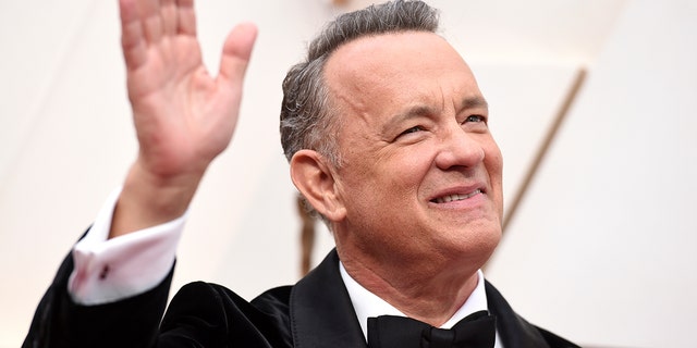 Tom Hanks un dévoile son dernier "Elvis" Cinema at the Cannes Festival.