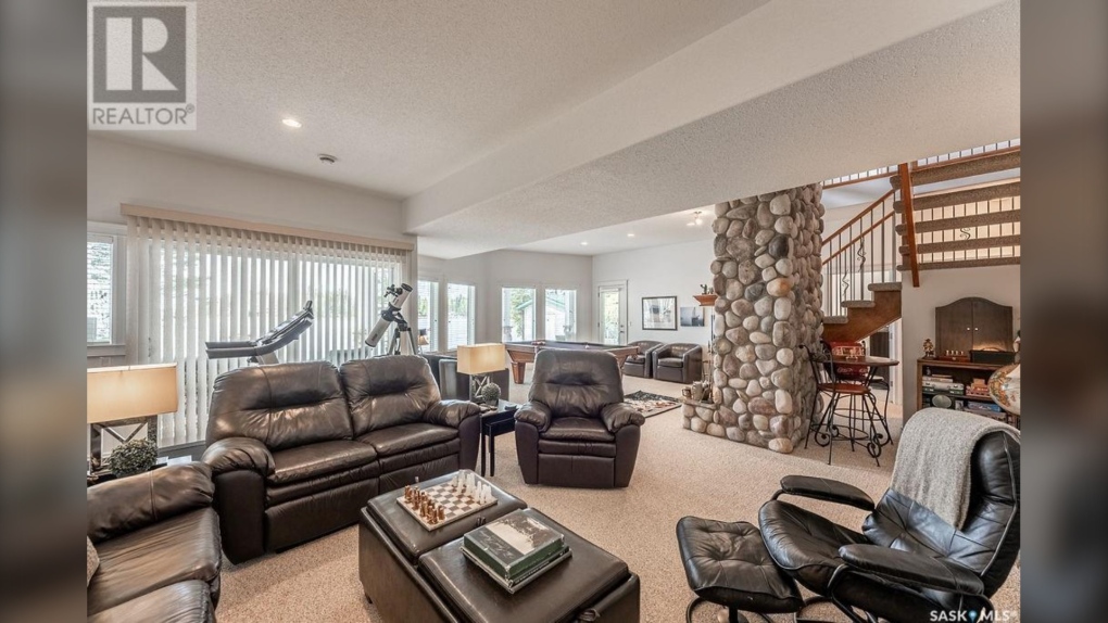 Check out this 'breathtaking' Sask. 1.2M house overlooking Emma Lake