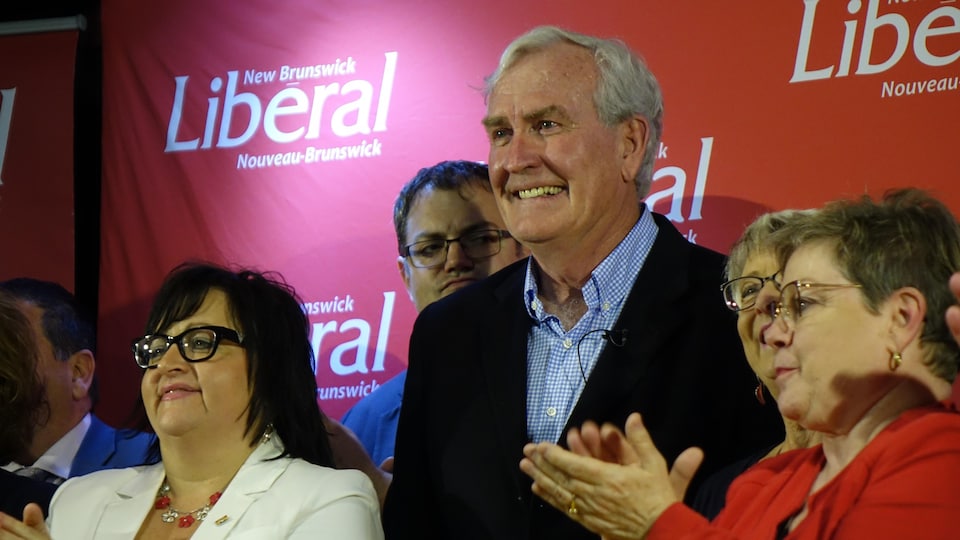New Liberal Leader Kevin Vickers was hailed as a hero in his first public address.