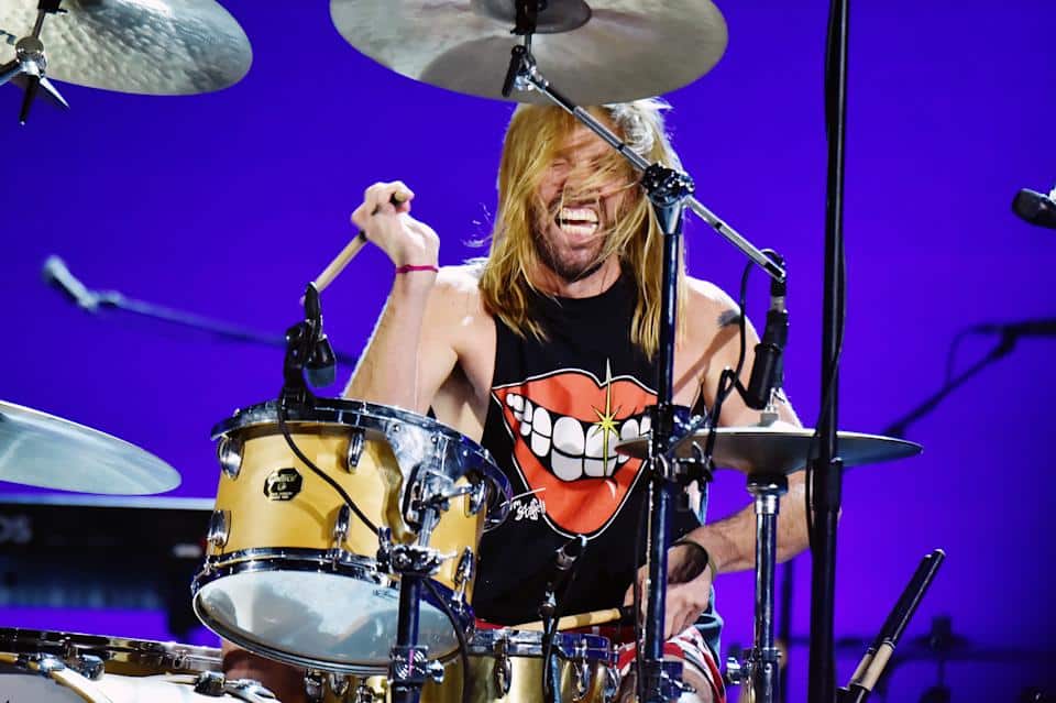 Foo Fighters' Taylor Hawkins performs in 2020. (Photo: Lester Cohen/Getty Images for The Recording Academy)
