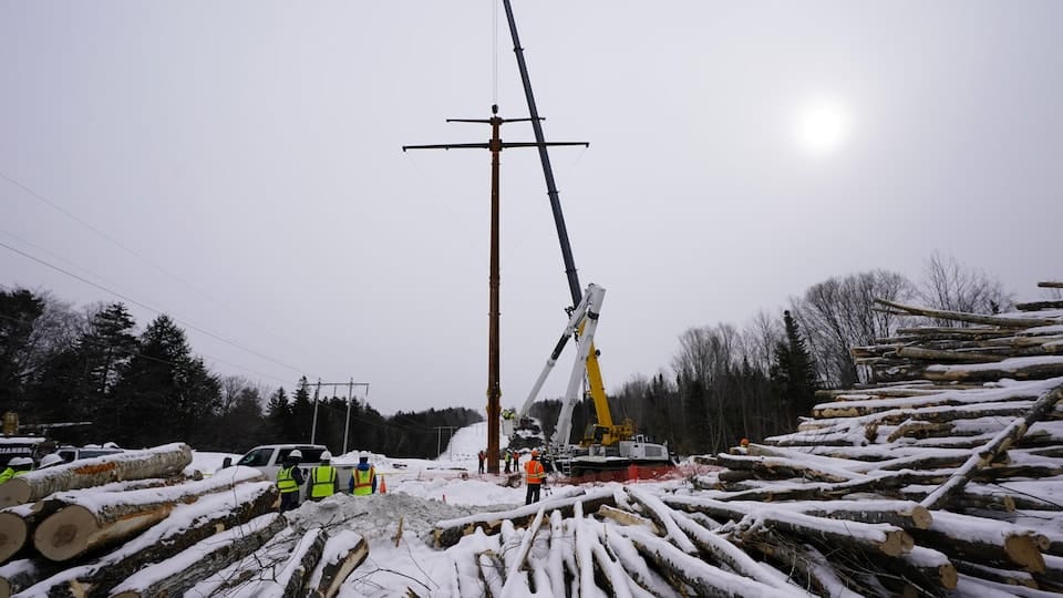Construction of a pylon