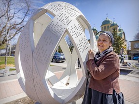 Situated across the street from the Saint Sophie Ukrainian Orthodox Cathedral, artist Giorgia Volpe's sculpture Entrelacs is to be inaugurated on Friday.