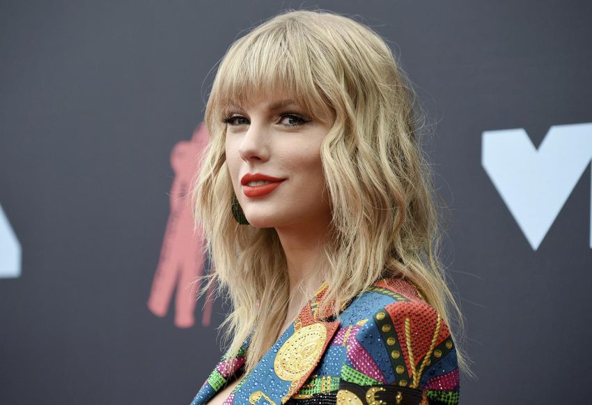 Singer-songwriter Taylor Swift arrives at the MTV Video Music Awards in Newark, NJ on Aug. 26, 2019. Swift's literary legacy will be the subject of a course at Queen's University this fall.