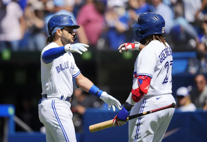 Bo Bichette and Vladimir Guerrero Jr. had two of the Jays' three homers Saturday as they scored a season-high 12 runs against Minnesota.